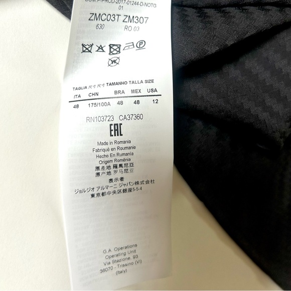 Armani Collezioni silk blouse - Picture 8 of 11